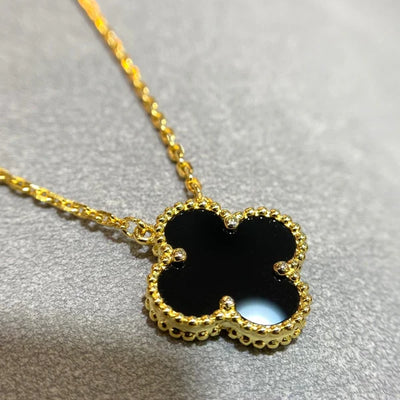 CLOVER | Collier Noir