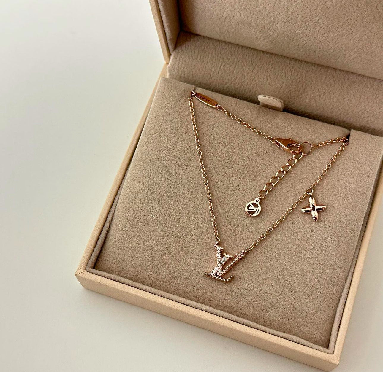 EXCLUSIVE | Collier Almira